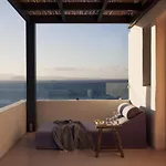 Villa Naxea I *
